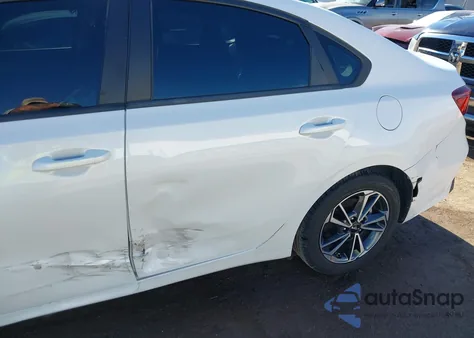 2022 Kia Forte Lxs из США, поврежденный, VIN 3KPF24AD9NE476551